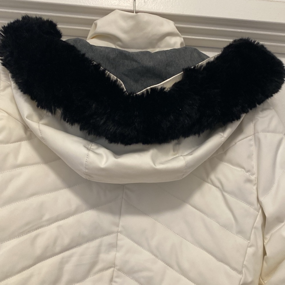 NILS White Ski & Snow Jacket - Picture 11 of 13